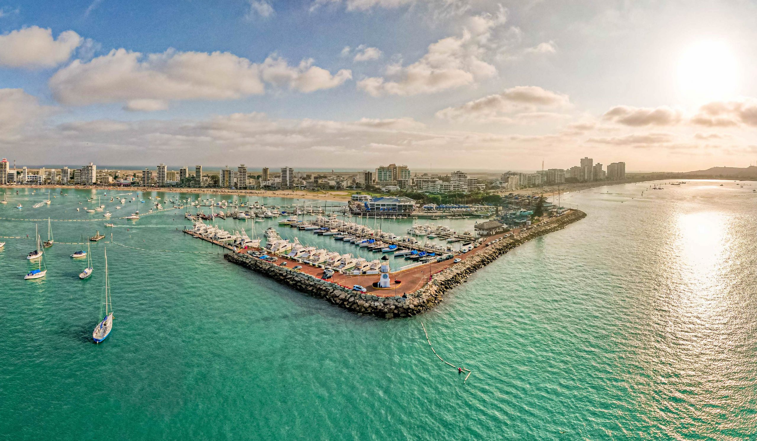 Yacht Club de Salinas